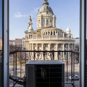 Amora Homes Luxury Basilica Breathless View-need Reservation For Free Parking Budapest