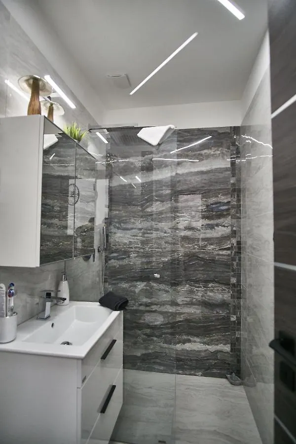 W18 Design Apartments - Budapest Downtown Ungarn