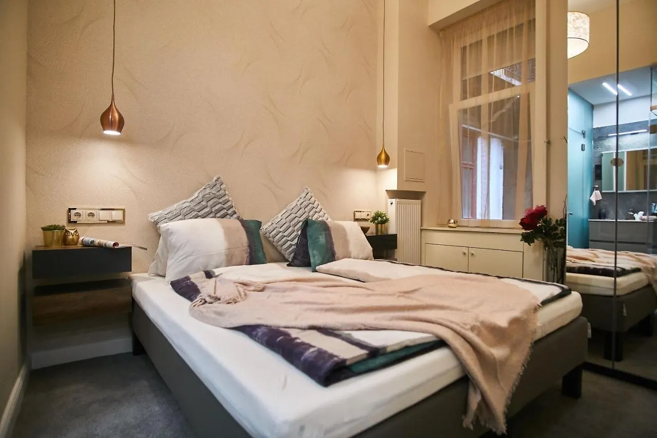 W18 Design Apartments - Budapest Downtown